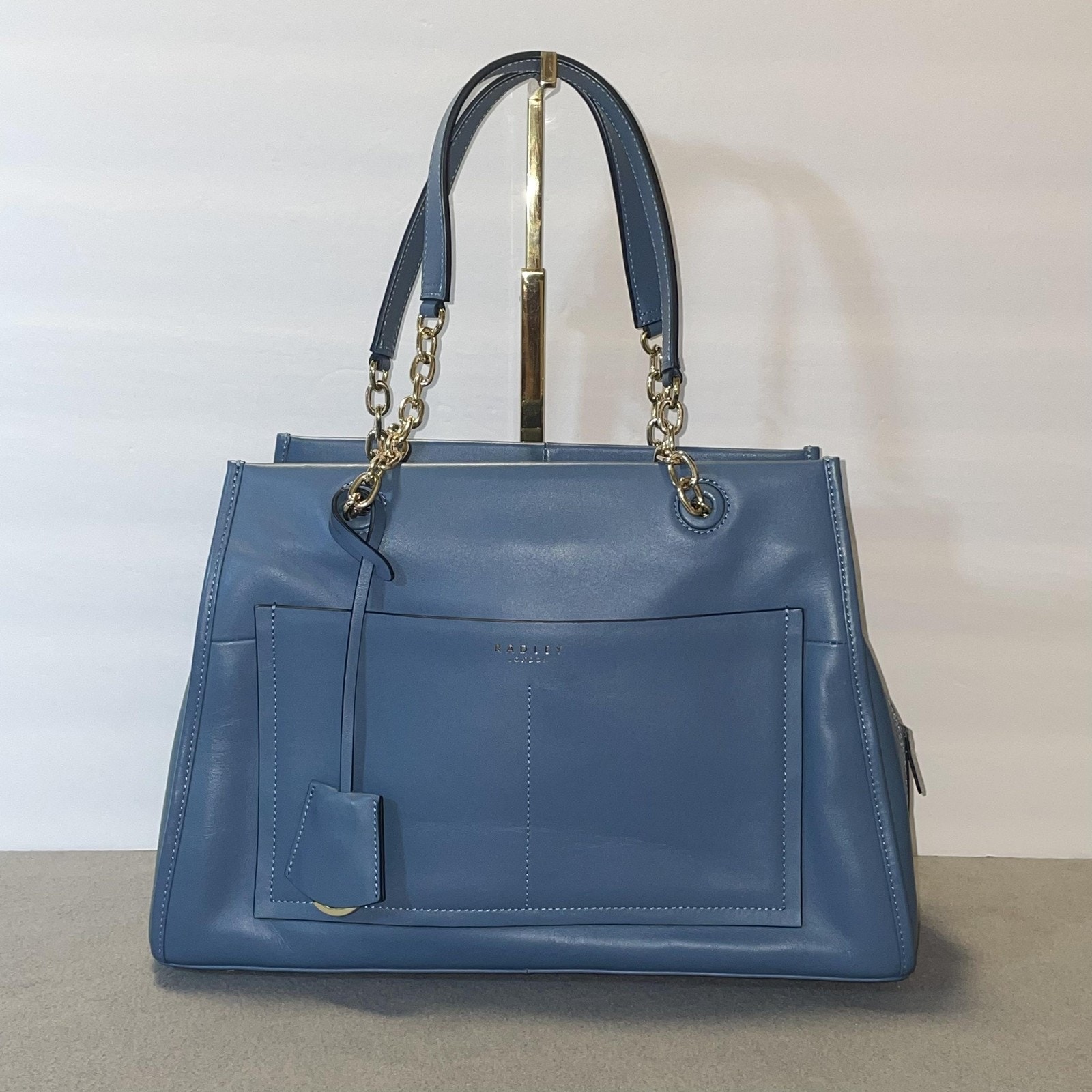 Radley Leather Shoulder Bag Womens Large Blue Chain Strap Clochette Gold Trim